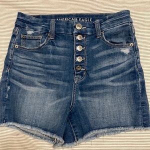 American Eagle Curvy High Rise Shortie